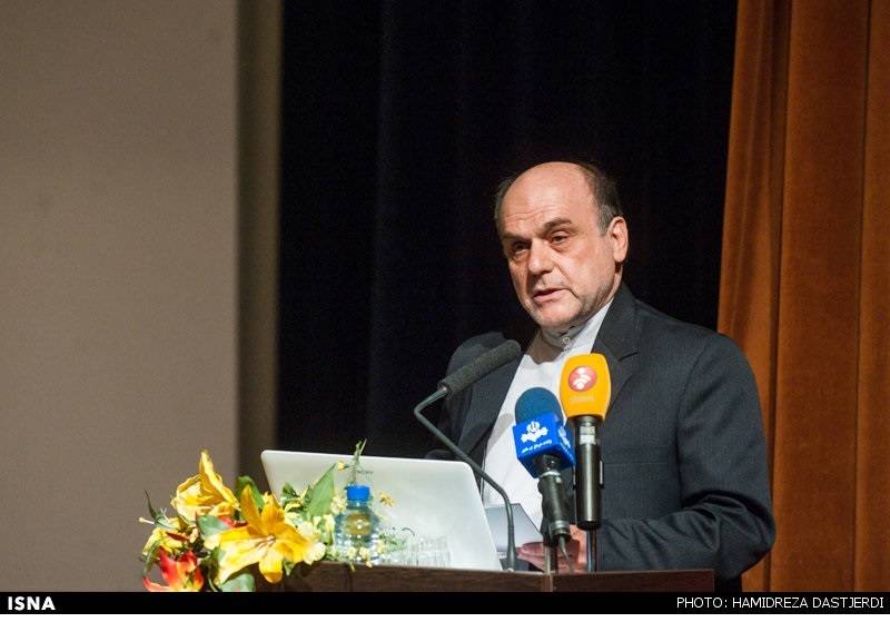 رئیس سازمان فضایی ایران: نگاه سنتی به صنایع فضایی را تغییر می‌دهیم